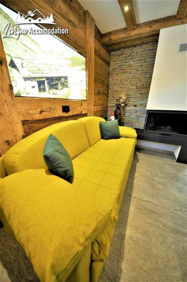 Mountain Chalet Scoiattolo By Livigno Accomodation エクステリア 写真